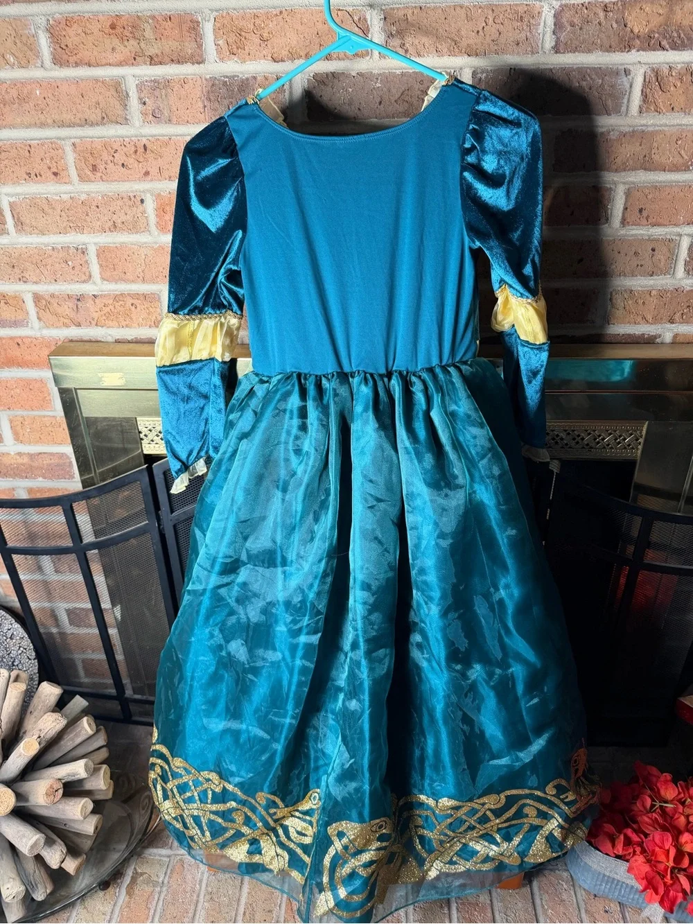 GIRLS SZ 9/10 DISNEY STORE $55 Merida Costume Brave LACE ON ARMS IS MISSING - Picture 7 of 9